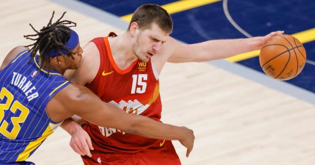 开云体育下载-揭秘约基奇再进化！总在赛后加练 领袖气质更强了