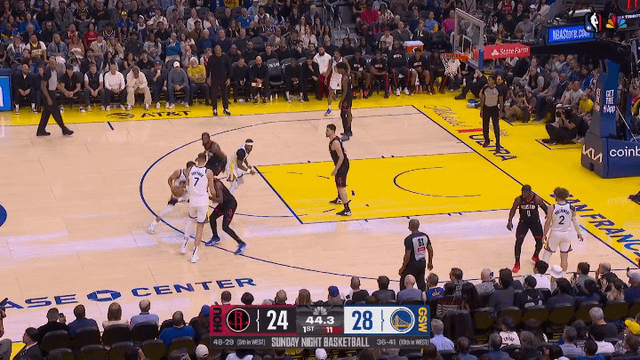 开云体育官网-库里扔了个&amp;quot;普通三分&amp;quot;，勇士球迷却集体破防