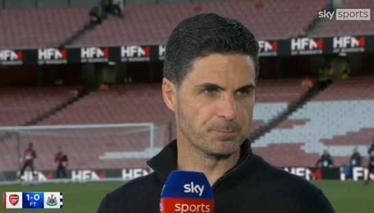 不满波普未染红！塔帅：连续两场争议判罚，对曼城也本该多打一人